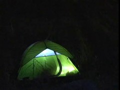 В  палатке